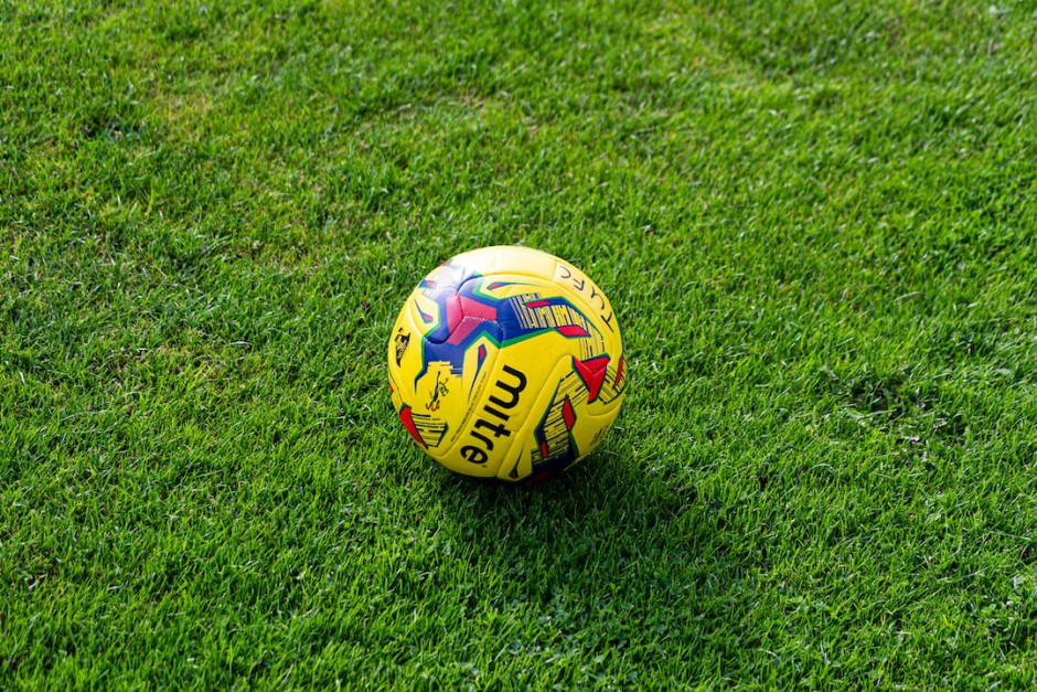 自由转会, 功保级, amp 自由转会, 功保级, amp