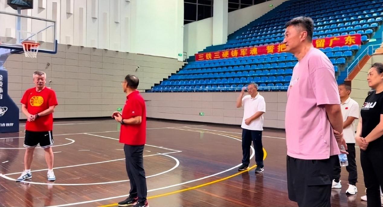 望成为李梦, 汤雅童 望成为李梦, 汤雅童