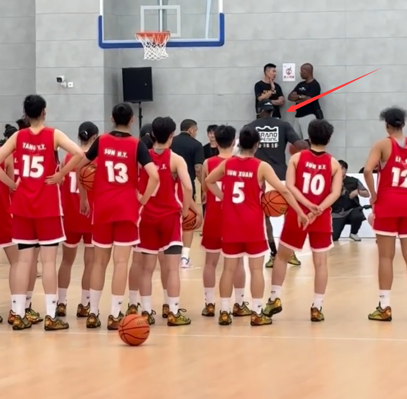 为前中国男 为前中国男