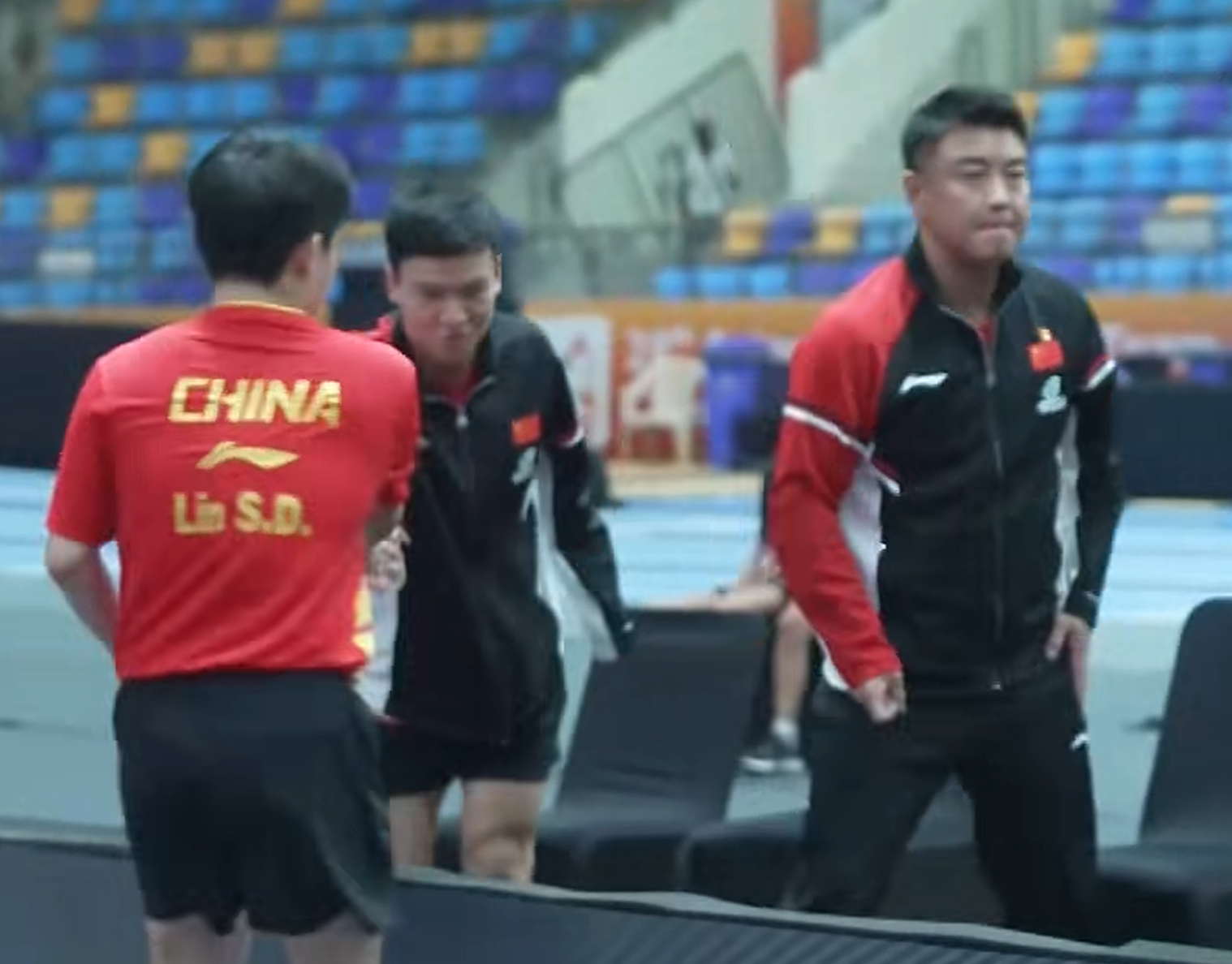 却又被追到, 落后, 进入决胜局